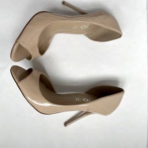 Aldo nude leather peep toe d’orsay stilettos. Size 7